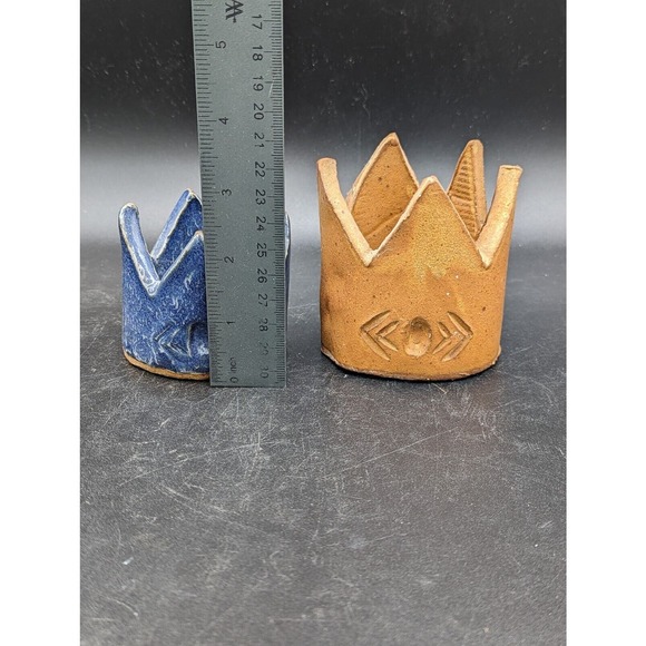 Studio pottery pair of crowns candle holders shelf table decor handmade - Picture 12 of 16